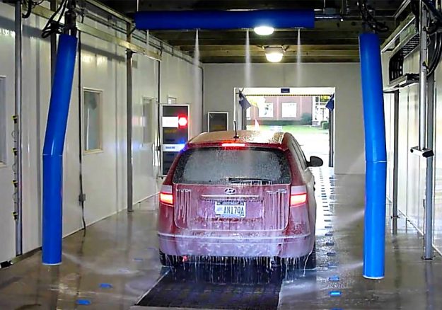 car-wash-cleaning